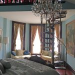 This is the actual room we stayed in on Saturday night. Yes, it was swanky. But I chose it more for its location.